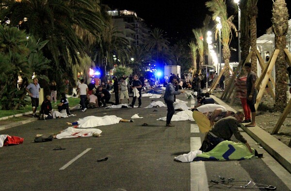 Στους 84 οι νεκροί από την τρομοκρατική επίθεση στη Γαλλία