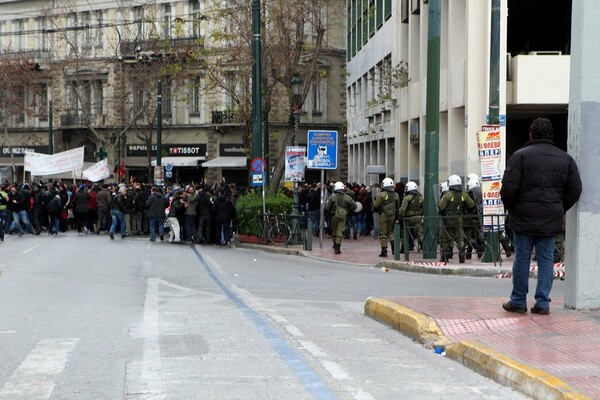 Eικόνες από τα επεισόδια στο κέντρο της Αθήνας - (βίντεο + φωτό)