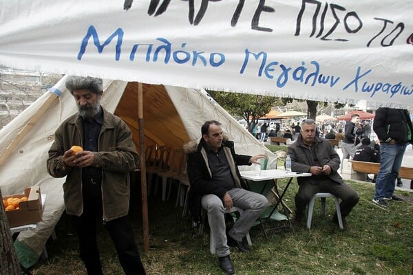 Η πολιορκία της Αθήνας - 50 φωτογραφίες από την επέλαση των αγροτών