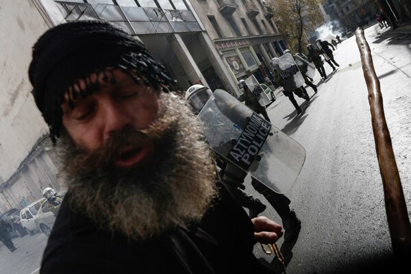 Οι αγρότες καταλαμβάνουν την Αθήνα - Σε επιφυλακή για το συλλατήριο