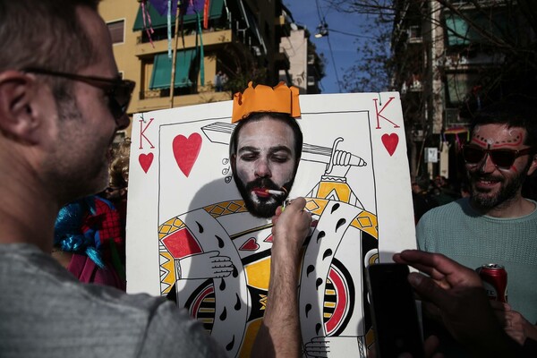 To αυθεντικό Καρναβάλι του Μεταξουργείου ήταν και φέτος το καλύτερο κυριακάτικο street party