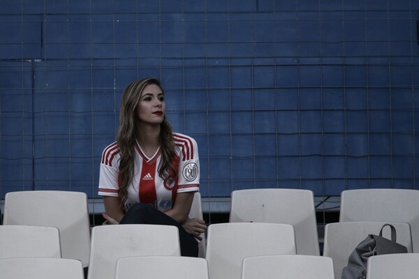 Η ΑΕΚ στον θρόνο με 2-1 επί του Ολυμπιακού - σε ένα άδειο ΟΑΚΑ