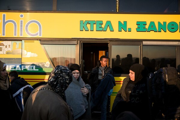 30 συγκλονιστικές σημερινές φωτογραφίες απ' την Ειδομένη