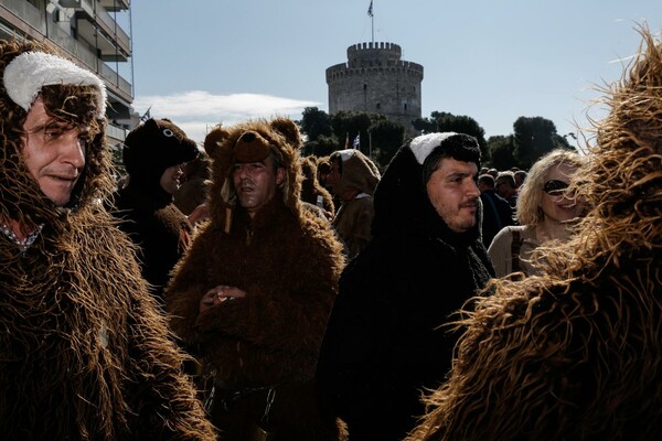 Οι επιβλητικοί Κωδωνοφόροι κατέλαβαν την Θεσσαλονίκη