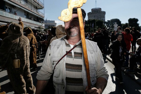 Οι επιβλητικοί Κωδωνοφόροι κατέλαβαν την Θεσσαλονίκη