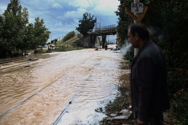 Οι φωτογραφίες από το χάος και την κακοκαιρία στην Αθήνα