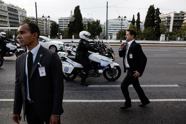 Ο Ολάντ στην Αθήνα - Όλες οι φωτογραφίες και τα παραλειπόμενα