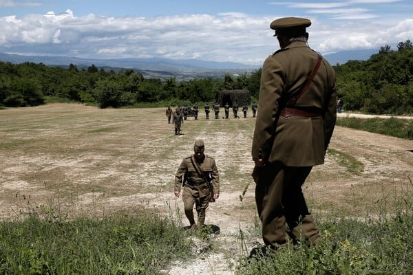 Εντυπωσιακές φωτογραφίες από την αναβίωση της Μάχης στο οχυρό Ρούπελ στις Σέρρες