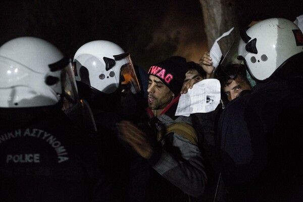 Για αληθινά φιλανθρωπικό έργο της αστυνομίας στην Ειδομένη κάνει λόγο η Ένωση Φωτορεπόρτερ Ελλάδας