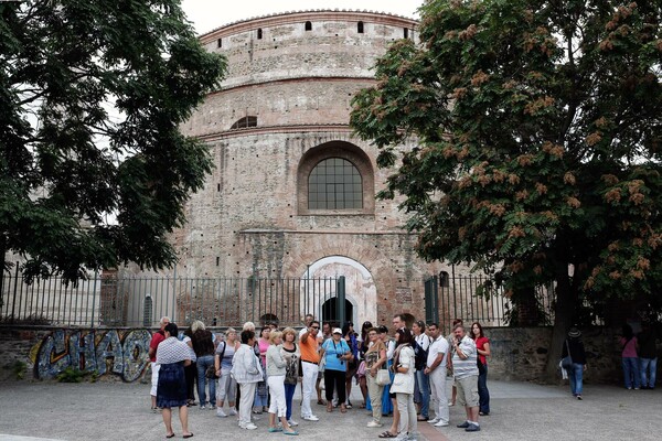 Έξαλλοι στο ΣΥΡΙΖΑ με τον Μπαλτά για τη Ροτόντα και το "ρουσφέτι" στον Άνθιμο