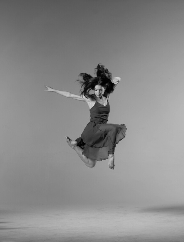 Η Νάνσυ Νεραντζή, το αστέρι του σύγχρονου χορού, είναι υποψήφια μεταξύ θρύλων στα βρετανικά Dance Awards