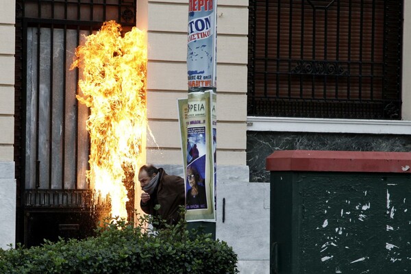 Eικόνες από τα επεισόδια στο κέντρο της Αθήνας - (βίντεο + φωτό)