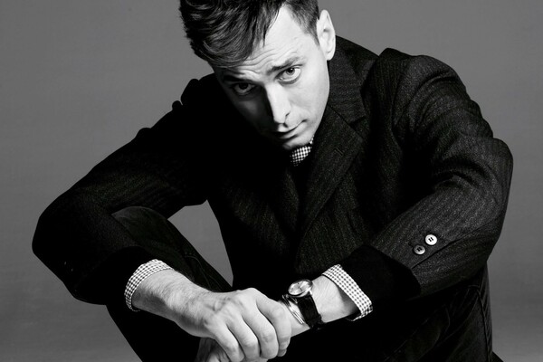 Ο Hedi Slimane, ο "Μίδας" του Saint Laurent αποχωρεί από τα ηνία του θρυλικού οίκου