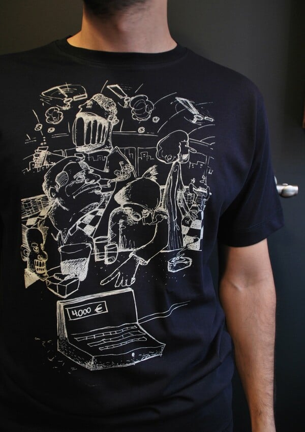 8 δημιουργοί των πιο ιδιαίτερων ελληνικών T-shirts παρουσιάζουν...