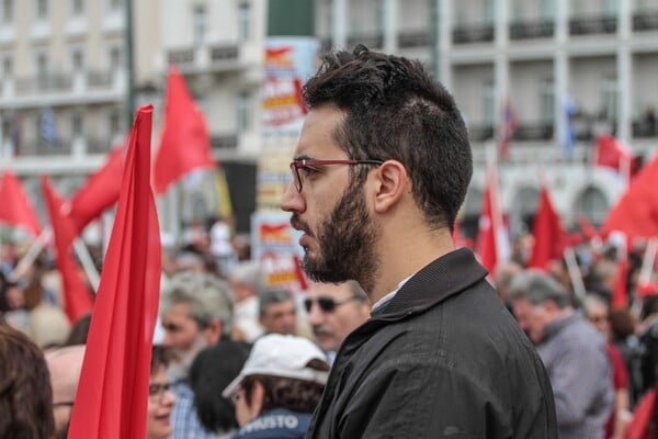 Στους δρόμους τα συνδικάτα - Κλειστό από διαδηλωτές το Σύνταγμα