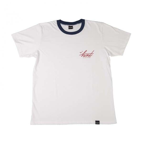 8 δημιουργοί των πιο ιδιαίτερων ελληνικών T-shirts παρουσιάζουν...