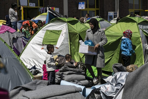 Ελληνικό Φόρουμ Προσφύγων: Eυθύνες σε ελληνικές Αρχές και ΜΜΕ για τα επεισόδια στον Πειραιά