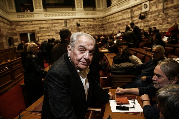 Φλαμπουράρης: Από την κυβέρνηση δεν θα φύγει ούτε ο Καμμένος, ούτε ο Μουζάλας