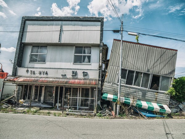 Ο φωτογράφος που μπήκε στην απαγορευμένη ζώνη της Φουκουσίμα