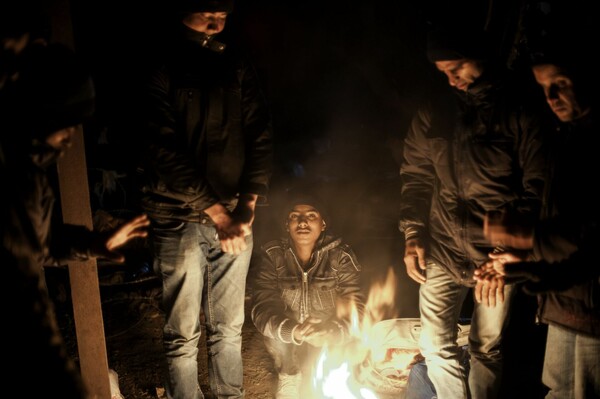 Αποστολή: Δύσκολες νύχτες στην Ειδομένη με τους εγκλωβισμένους πρόσφυγες