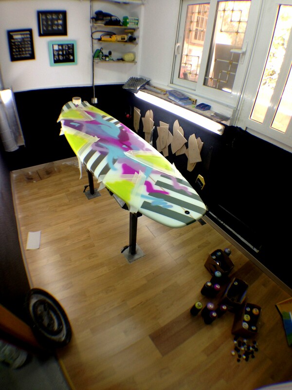 Ο Krah μόλις δημιούργησε εντυπωσιακές σανίδες για την Cohete Surfboards