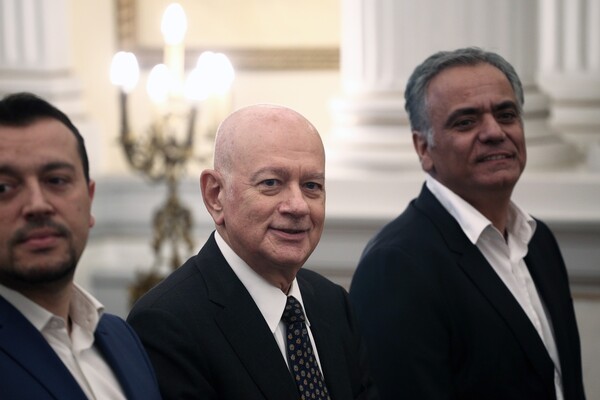 Οι νέοι υπουργοί, οι αφίξεις και οι φωτογραφίες από την ορκωμοσία