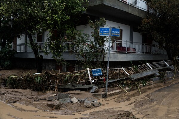 Εικόνες καταστροφής από τη Θεσσαλονίκη