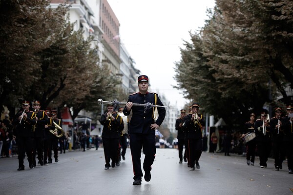 Η μαθητική παρέλαση στη Θεσσαλονίκη