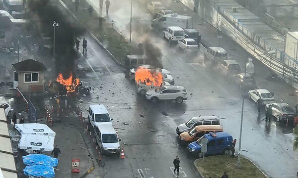 Σμύρνη: Τέσσερις νεκροί και δέκα τραυματίες από την έκρηξη - To PKK βλέπουν πίσω από την επίθεση