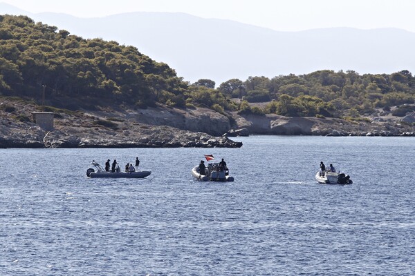 78 ετών ο χειριστής του ταχύπλοου στην Αίγινα - Επικαλέστηκε πρόβλημα υγείας και υποβάλλεται σε εξετάσεις