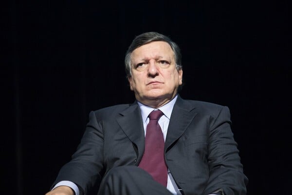 Publico: Στενές επαφές Goldman Sachs και Μπαρόζο κατά τη διάρκεια της θητείας του στις Βρυξέλλες