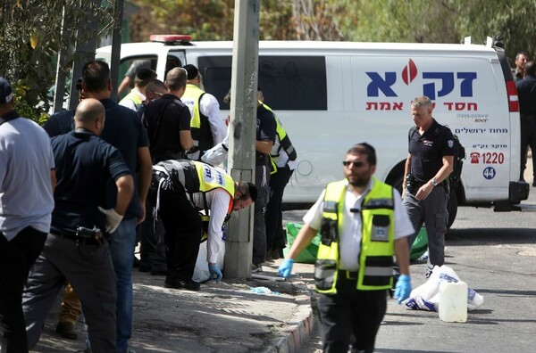 Ισραήλ: Επίθεση με φορτηγό σε πλήθος στην Ιερουσαλήμ - Νεκροί και τραυματίες (ΒΙΝΤΕΟ)