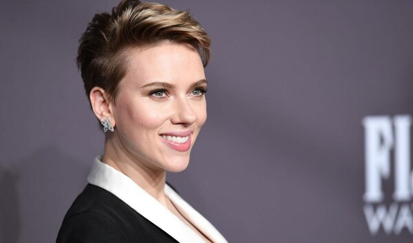 Scarlett Johansson: Δεν είναι φυσιολογικό να είσαι μονογαμικός