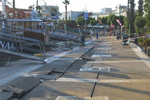 Νέες φωτογραφίες από την καταστροφή στην Κω- Δείτε πώς είναι το λιμάνι και τα κατεστραμμένα καταστήματα