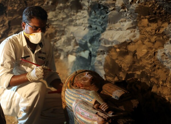 Σημαντική ανακάλυψη στην Αίγυπτο - Στο φως φαραωνικός τάφος του 1.000 π.Χ.