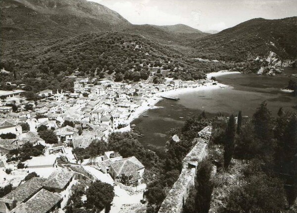 Φωτογραφίες της Πάργας πριν την επέλαση του τουρισμού