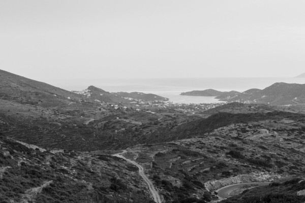 Η ήρεμη και μάλλον άγνωστη πλευρά της μαγευτικής Ίου