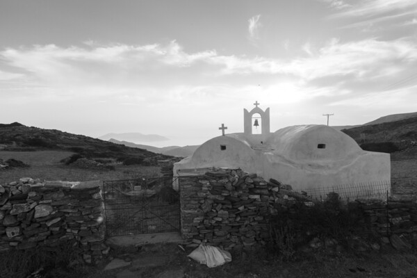 Η ήρεμη και μάλλον άγνωστη πλευρά της μαγευτικής Ίου