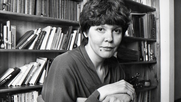Ιρίνα Μπορίζοβνα Ρατουσίνσκαγια (1954 – 2017): Ο θάνατος μιας «ιδιαζόντως επικίνδυνης» ποιήτριας