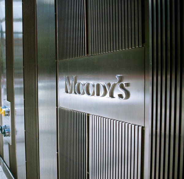 Ο οίκος Moody's αναβάθμισε την πιστοληπτική ικανότητα της Ελλάδας