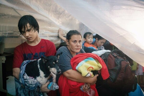60 εικόνες από τον τυφώνα Harvey, που δείχνουν όλες τις πτυχές της καταστροφής