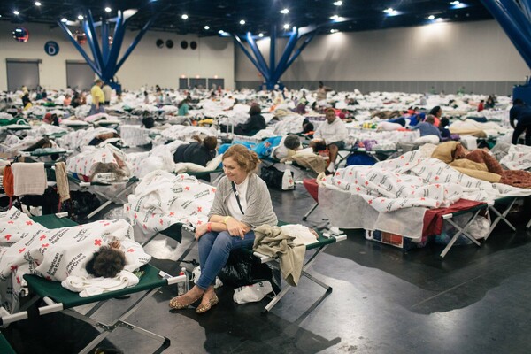 60 εικόνες από τον τυφώνα Harvey, που δείχνουν όλες τις πτυχές της καταστροφής
