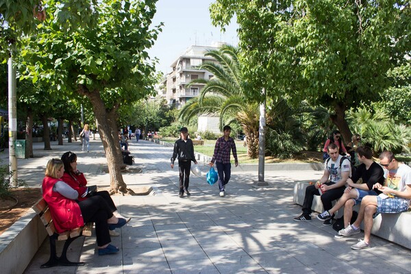 Φάνη, τι κάνει τη ζωή ωραία στην Πλατεία Βικτωρίας- παρ' όλα αυτά;