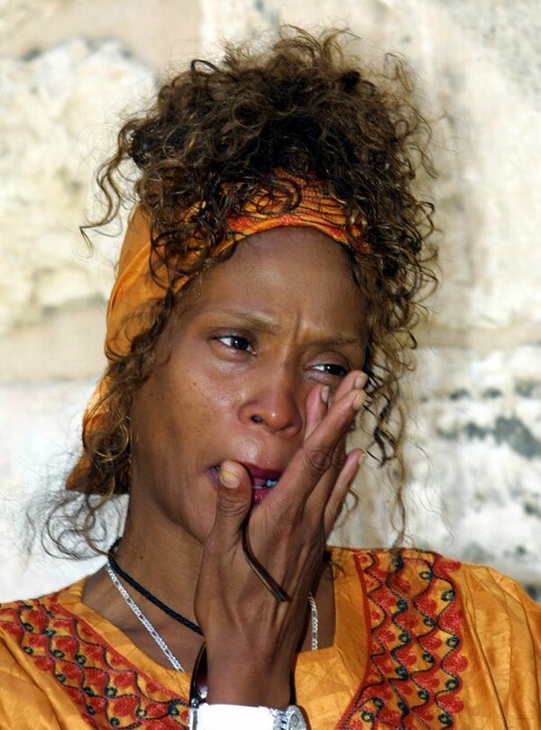 48 λόγοι που αγαπάμε ακόμα την Whitney Houston (όσα και τα χρόνια που πέρασε στον πλανήτη μας)