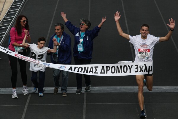 Βαθιά υπόκλιση σε αυτούς που σήμερα έκαναν συγκλονιστικό τον Αυθεντικό Μαραθώνιο της Αθήνας