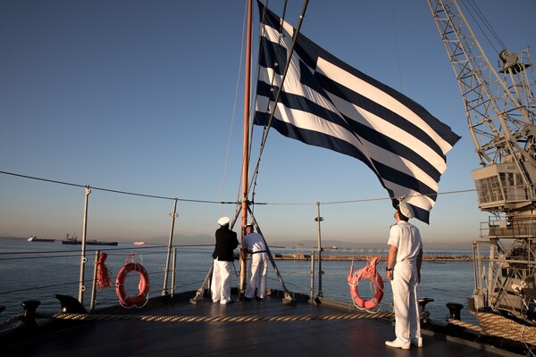 Μέσα στο θωρηκτό Αβέρωφ (ΦΩΤΟΓΡΑΦΙΕΣ)