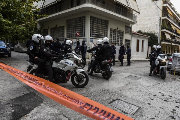 Έφοδος της αντιτρομοκρατικής σε Παγκράτι και Νέο Κόσμο