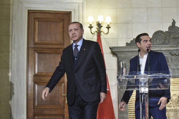Οι δύο θυελλώδεις ημέρες του Ερντογάν στην Ελλάδα