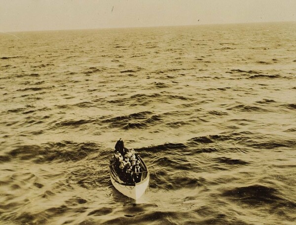 Σπάνιες φωτογραφίες από το ναυάγιο του «Τιτανικού» βλέπουν για πρώτη φορά το φως