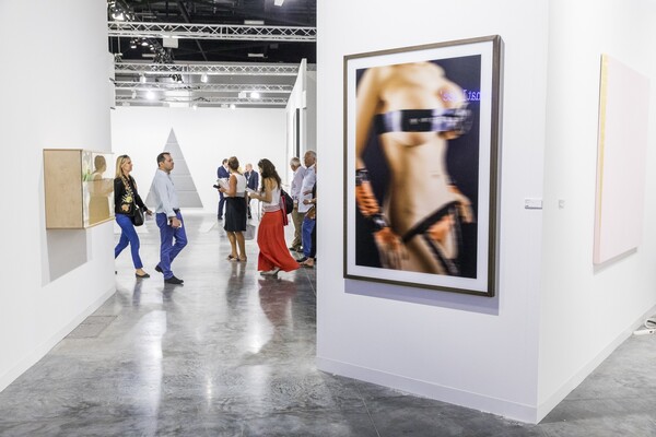 Art Basel Μiami: H καρδιά της τέχνης χτυπά στο Μαϊάμι και όλη η πόλη έχει μεταμορφωθεί σε γκαλερί